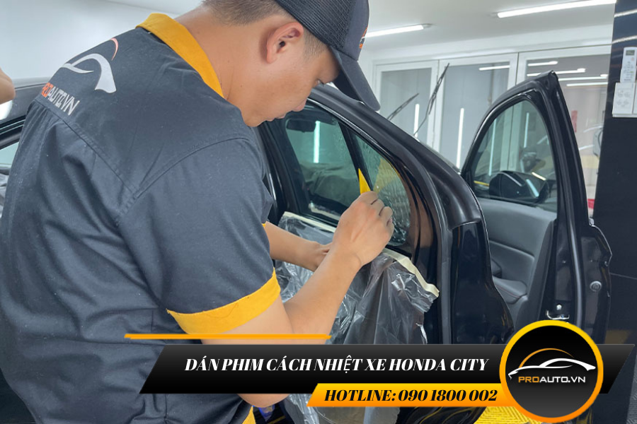 Dán phim cách nhiệt xe honda city - Tiết kiệm nguyên liệu